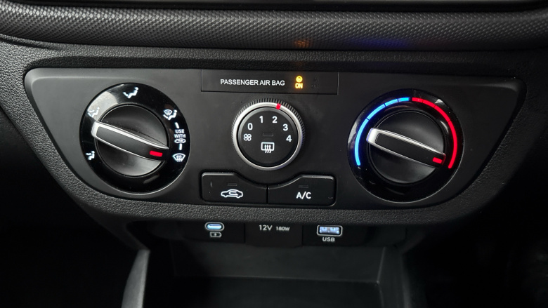 Hyundai i10 1.0 [63] Advance 5dr Auto [Nav] Petrol Hatchback